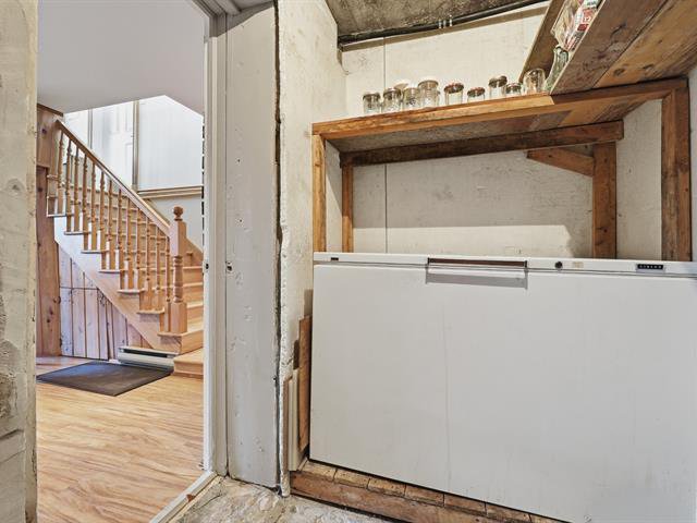 Cave/ chambre froide