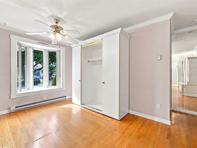 Open area - Poss. of a third bedroom