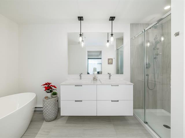 Salle de bains attenante à la CCP