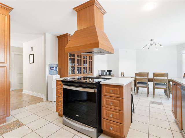 Cuisine : Comptoir en quartz!