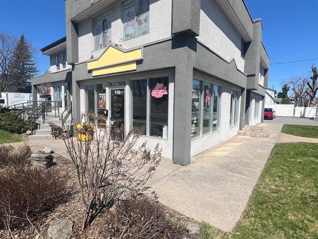 Location d'espace commercial / Bureau Saint-Hubert (Longueuil) / Centre - 5440, Ch. de Chambly