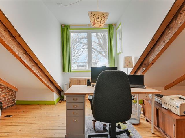 Bureau : 3e étage,grenier