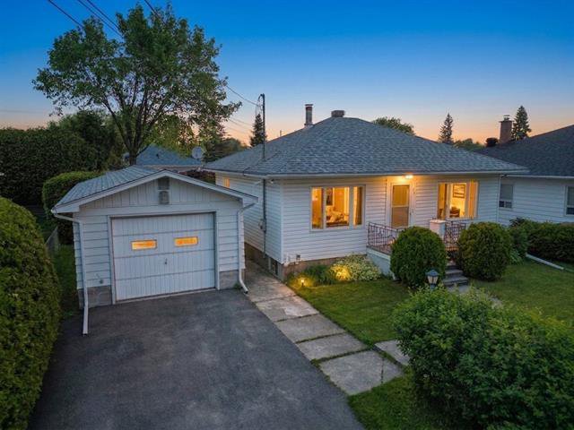 Maison de plain-pied Sainte-Rose (Laval) / Vieux Ste-Rose - 38, Rue Giguère Maison de plain-pied Sainte-Rose (Laval) / Vieux Ste-Rose - 38, Rue Giguère