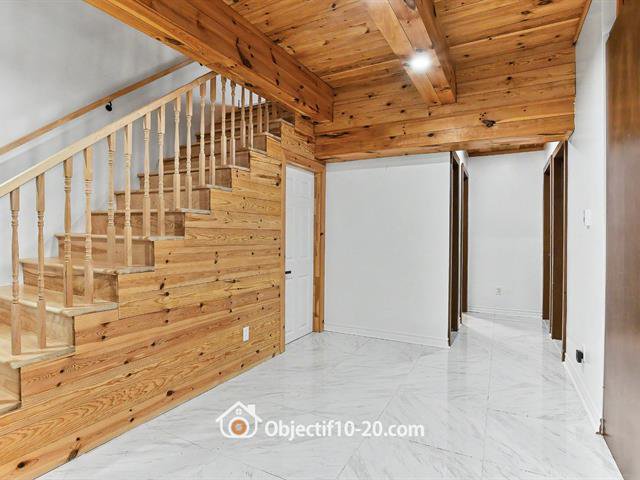 Escalier : Accès à l'étage