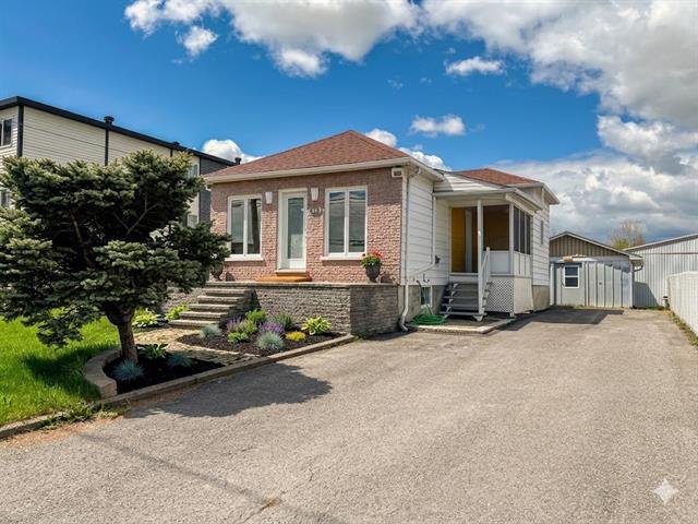 Maison de plain-pied Saint-Jean-sur-Richelieu - 80, Rue Jacques-Cartier S. Maison de plain-pied Saint-Jean-sur-Richelieu - 80, Rue Jacques-Cartier S.