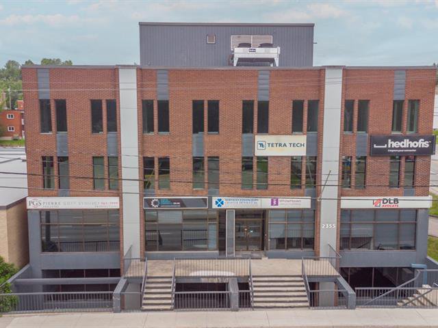 Location d'espace commercial / Bureau Les Nations (Sherbrooke) / Jacques-Cartier - 2355, Rue King O.