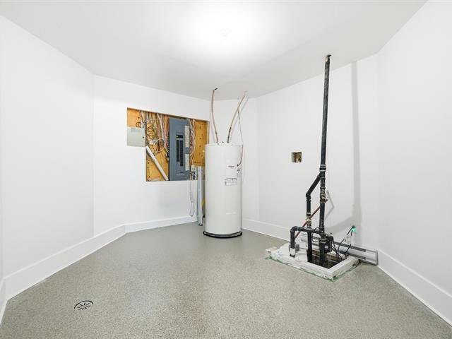 Rangement au sous-sol + autres rangements