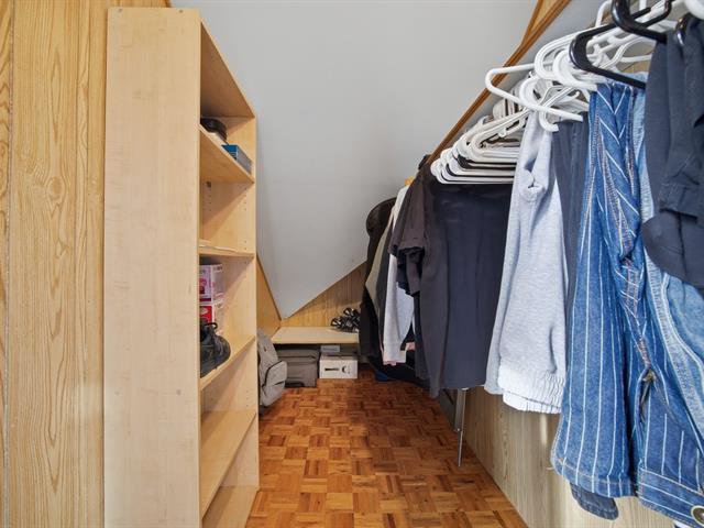 Garde-robe style walk-in