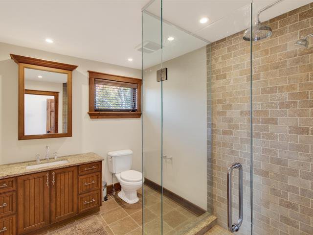 Salle de bains attenante à la CCP