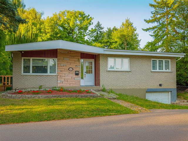 Maison de plain-pied Châteauguay - 313, Rue Colonia Maison de plain-pied Châteauguay - 313, Rue Colonia