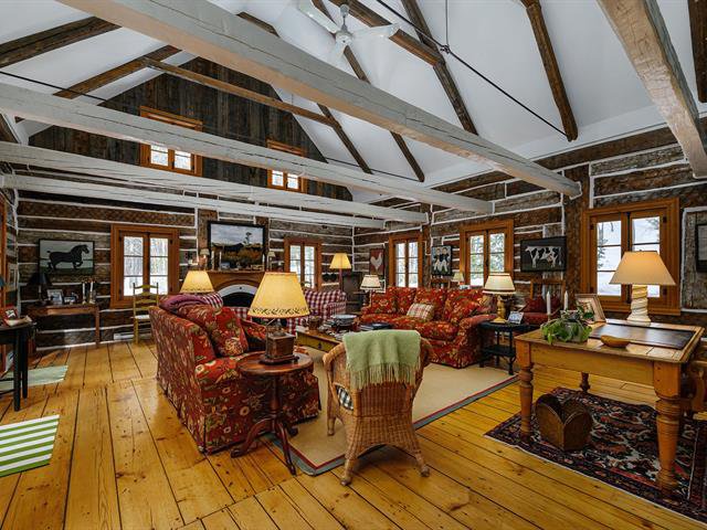 Living room : Great room