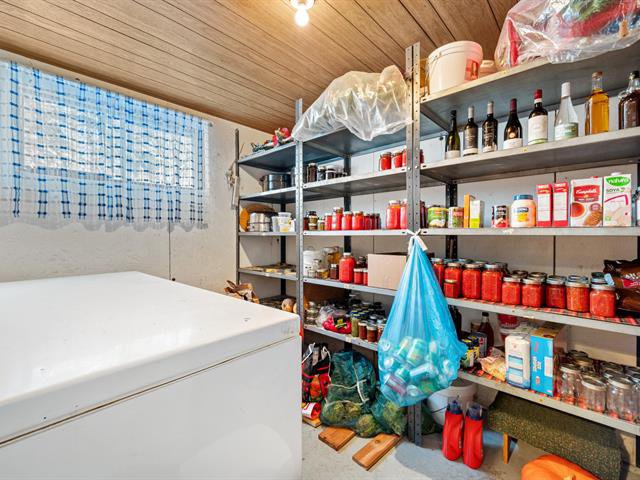 Cave/ chambre froide