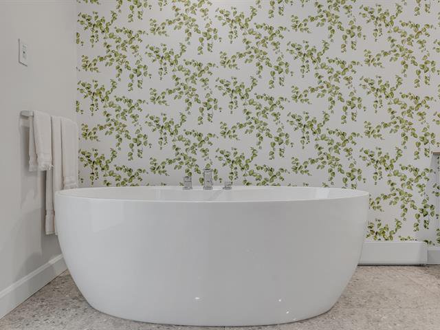 Salle de bains attenante à la CCP