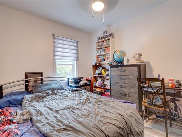 Chambre à coucher : 1214
