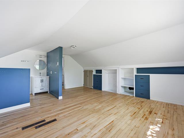 Vue d'ensemble : Chambre et salle-de-bain attenante