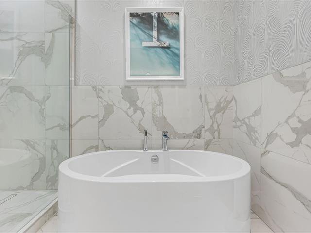 Salle de bains attenante à la CCP