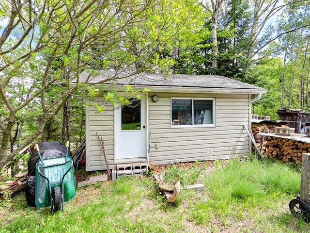 Shed