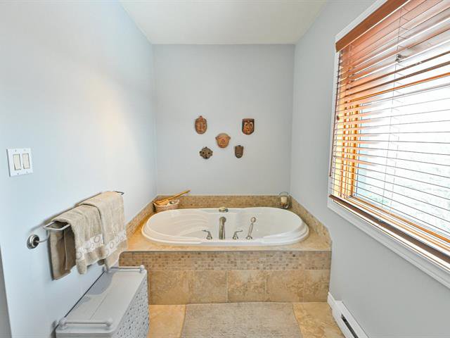 Salle de bains attenante à la CCP