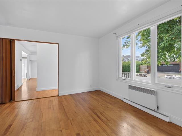 Chambre à coucher : chambre ou salle familiale