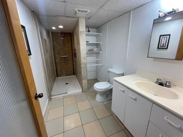 Salle de bains : Salle de bain sous-sol