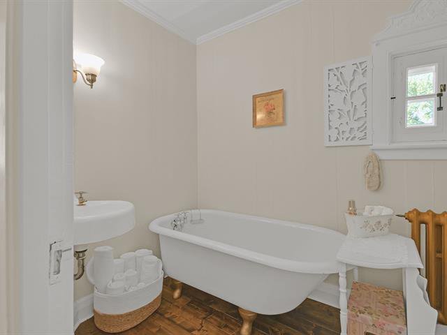 Salle de bains attenante à la CCP