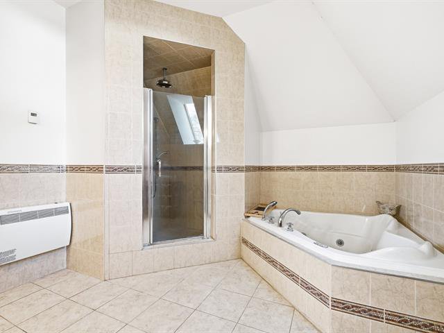 Salle de bains attenante à la CCP : Salle de bain des ma