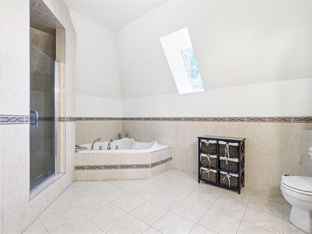 Salle de bains attenante à la CCP : Salle de bain des ma