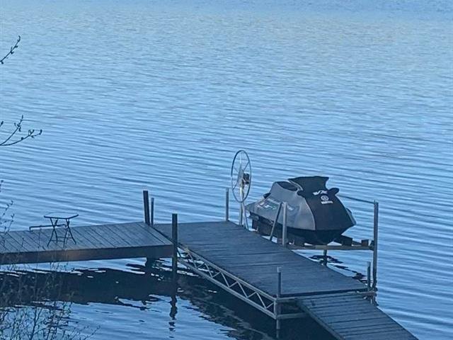 Accès au plan d'eau