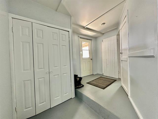 Vue d'ensemble : Sortie extérieur no 2 de la maison