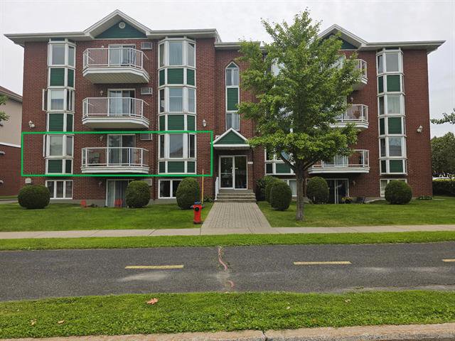 Appartement Saint-Hubert (Longueuil) / Centre - 2625, Boul. Jacques-Marcil #201