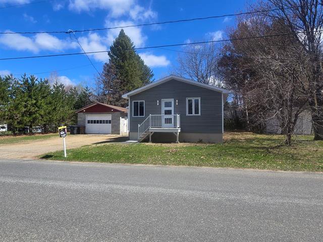 Maison de plain-pied Shawinigan / Lac-à-la-Tortue - 110, Rue Arthur-Fecteau