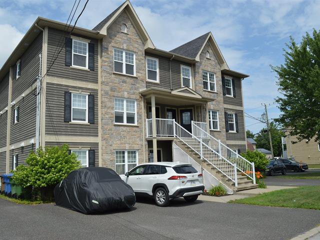 Condo Farnham - 310, Rue William