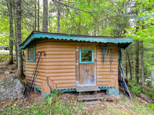 Shed