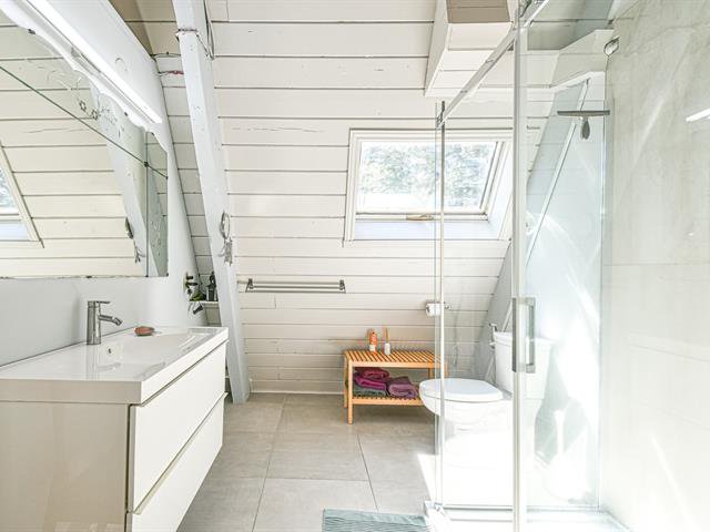 Salle de bains attenante à la CCP