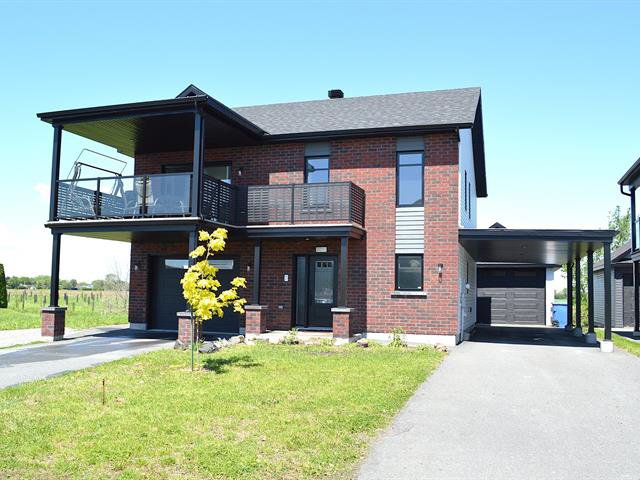 Maison à étages Saint-Hyacinthe / Assomption/Annexe - 3030, Rue Mercier