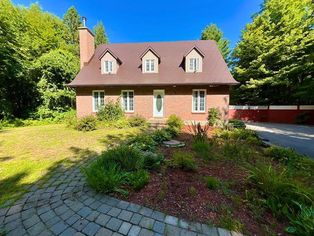 Maison à étages Saint-Jérôme / Bellefeuille - 1068, Mtée Girouard