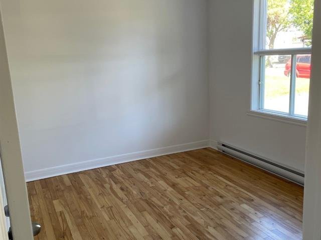 Chambre à coucher : 335