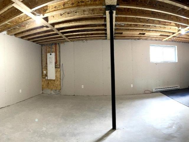 Salle familiale : projetée au sous-sol