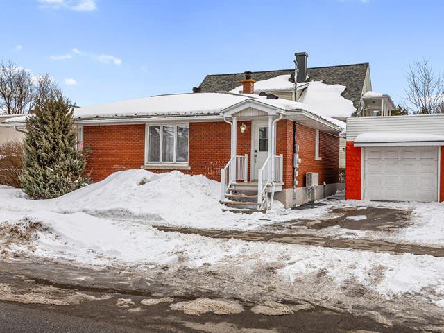 Maison de plain-pied Saint-Hyacinthe / Bourg-Joli/Bois-Joli - 2695, Av. Bourdages N.