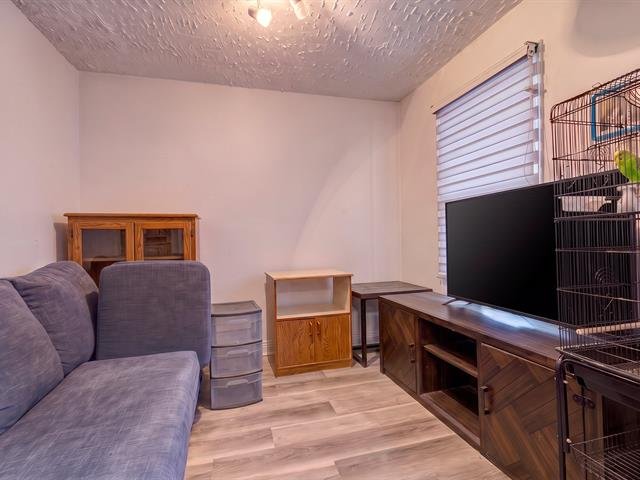 Salon : 1214