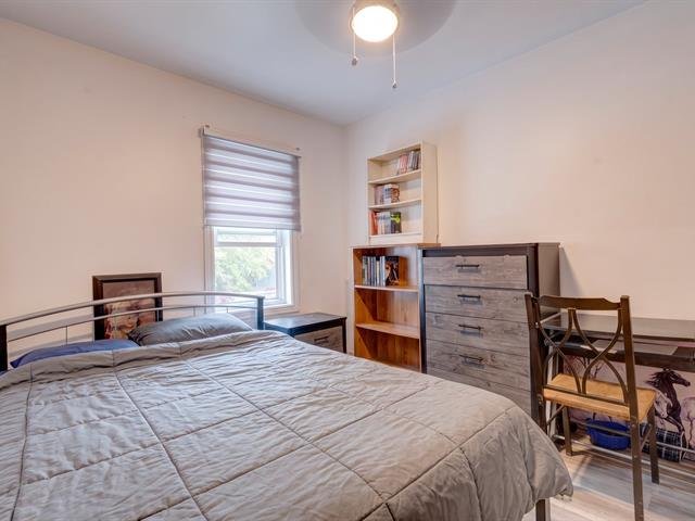 Chambre à coucher : 1214