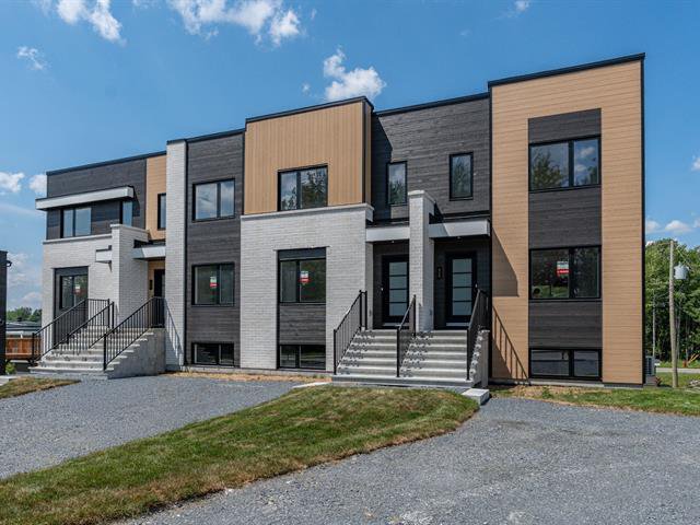 Maison à étages Les Nations (Sherbrooke) / Jacques-Cartier - 976, Rue du Seyval