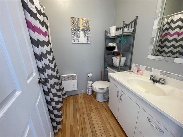 Salle de bains : Salle de bain 2 rez-de-chauss