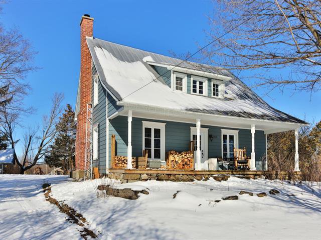 Maison à étages Lacolle - 203, Route 221 S.