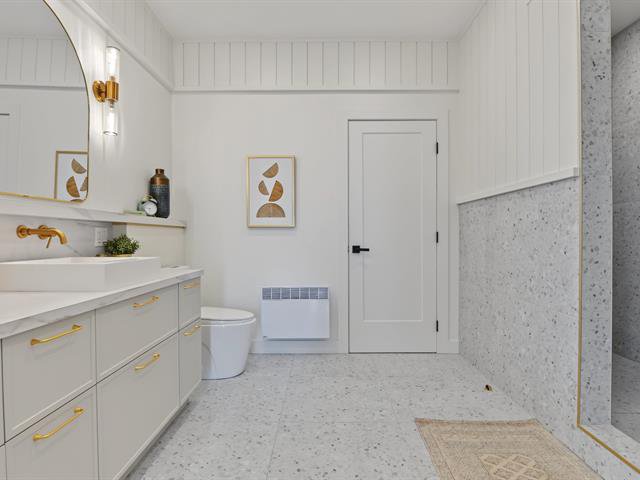 Salle de bains attenante à la CCP