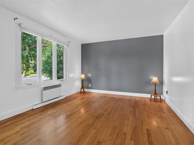 Chambre à coucher : Chambre ou salle familiale