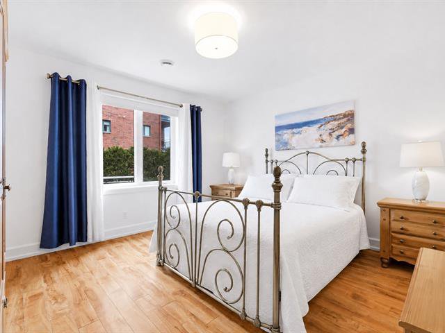 Chambre à coucher principale : Avec walk-in