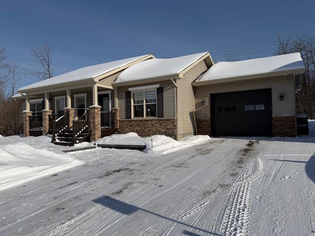 Maison de plain-pied Matane - 175, Rue Lucien-Leli