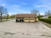 Commercial building / Office Mercier - 2, Rue St-Laurent